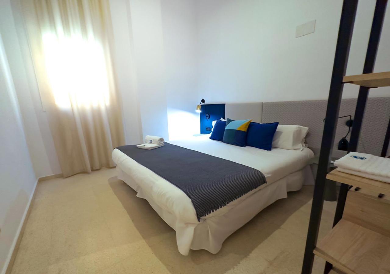 Isa Botica Apartments Cadice Esterno foto